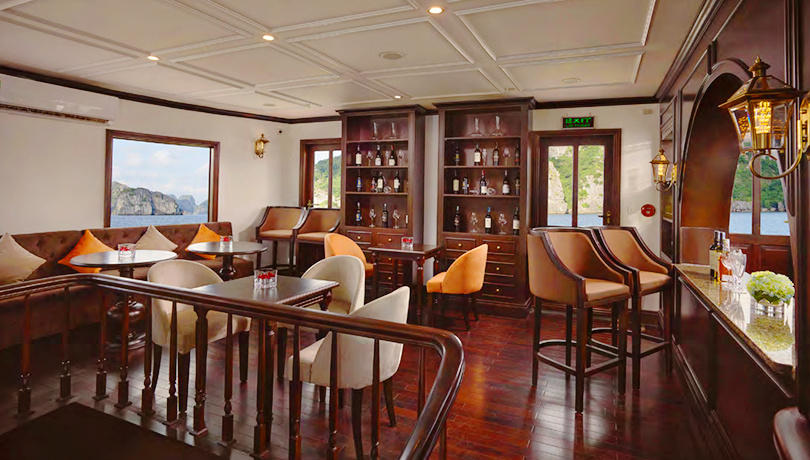 DLX CLASS>ラグジュアリーバスで行く！アテナラグジュアリークルーズ号(Athena Executive Suite)ハロン湾クルーズ1泊2日(昼1夕1朝1)日本語ガイド無