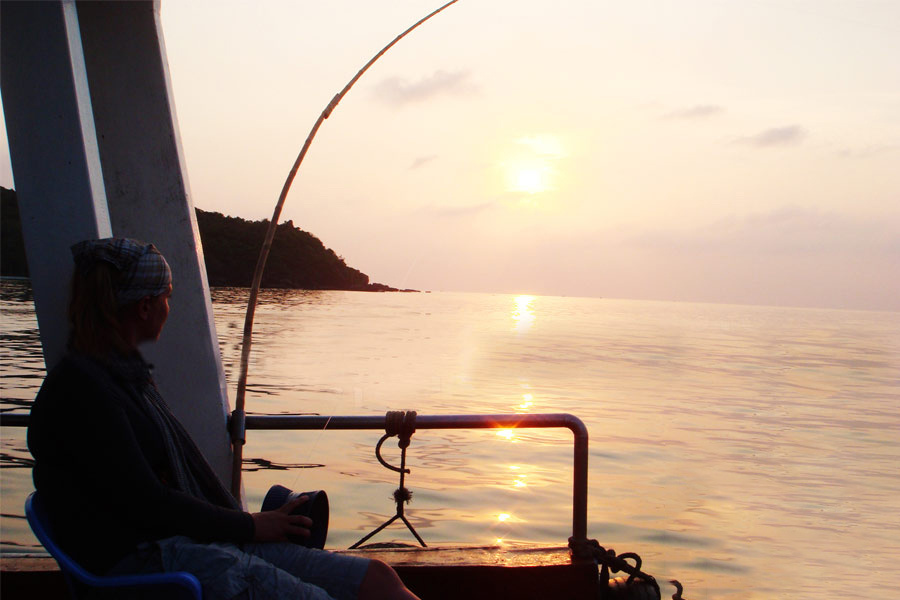 の画像 Sunrise Fishing "Big Fish" (TIME:05:00:AM - 13:30PM) #0 の画像 Sunrise Fishing "Big Fish" (TIME:05:00:AM - 13:30PM) #0