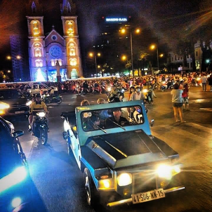 の画像 【午後発】シトロエンのクラシックカーでめぐる!ホーチミン ストリートフード ツアー  夕食付(4時間プラン/英語ガイド) #0